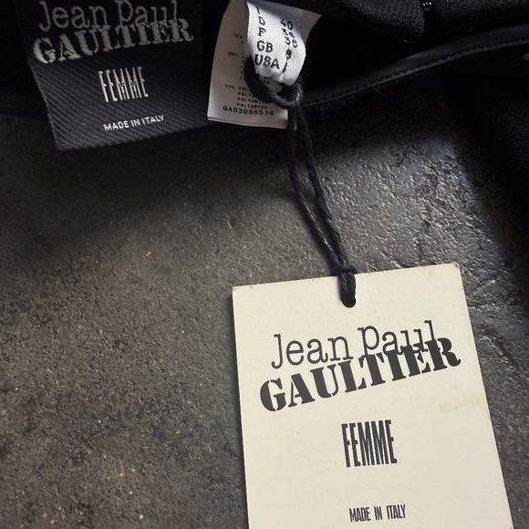 Jean Paul Gaultier Brand New Vintage 2000's Wool Capri Short Pants - Picture 6 of 11